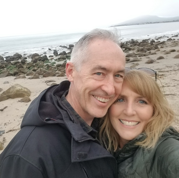 Meet your Posher Lisa - Picture 3 of 11